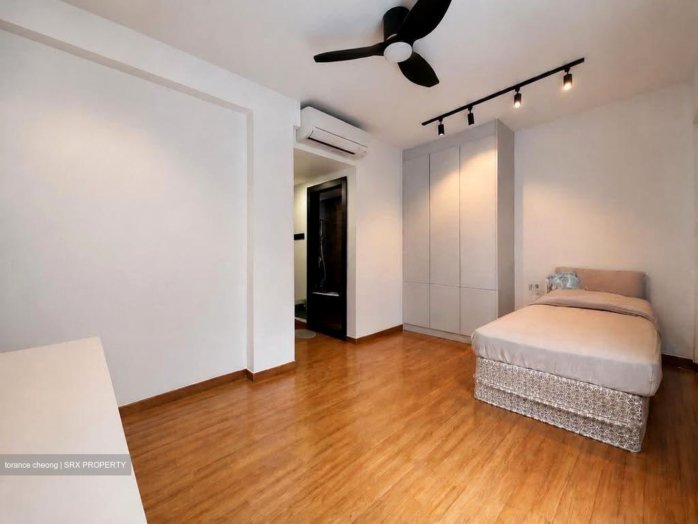 Palm Grove Regency (D19), Terrace #609473951